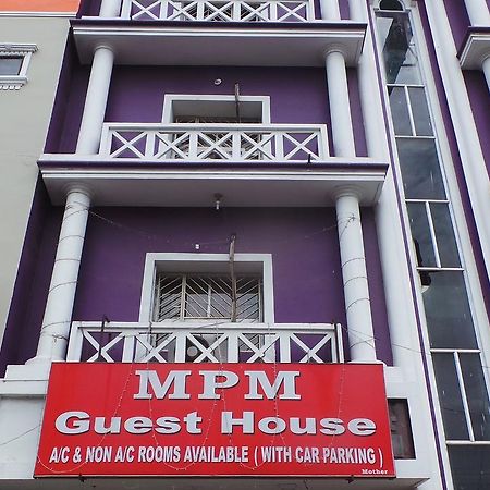 M.P.M. Guest House Pondicherry Bagian luar foto