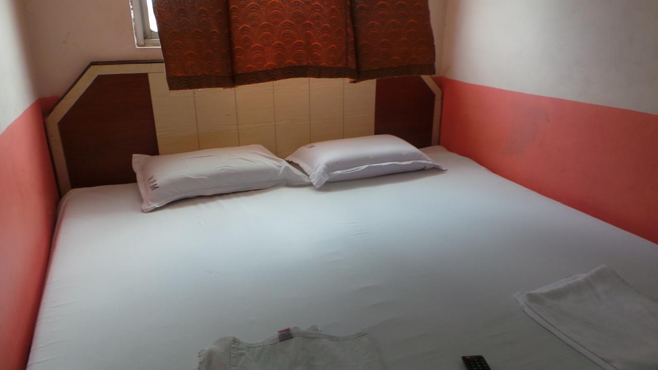 M.P.M. Guest House Pondicherry Bagian luar foto