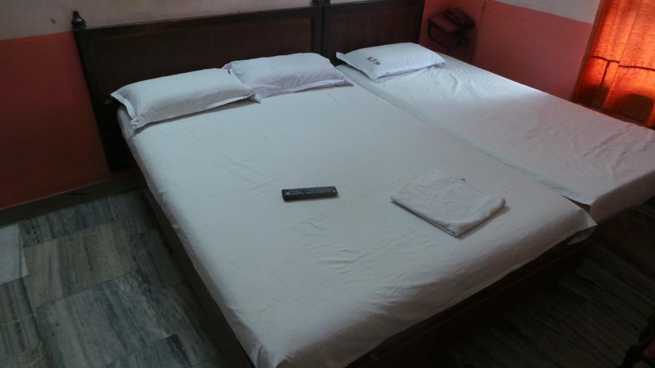 M.P.M. Guest House Pondicherry Bagian luar foto