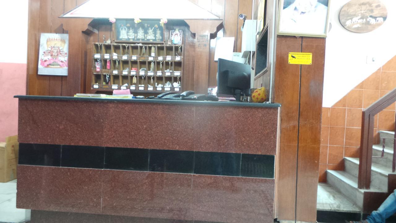 M.P.M. Guest House Pondicherry Bagian luar foto